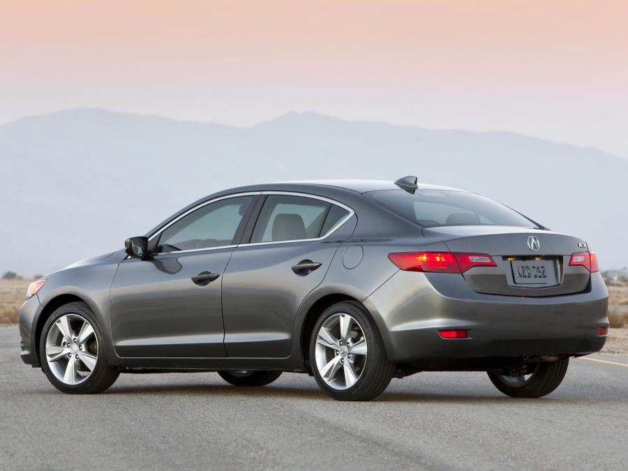  Acura ILX 2.0L (DE) 2012 года  (фото 14 из 23)